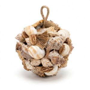 Bola decorativa colgante de conchas marinas